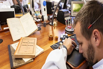 厦门劳力士机械手表为什么不准