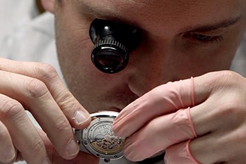 为什么厦门劳力士越走越快